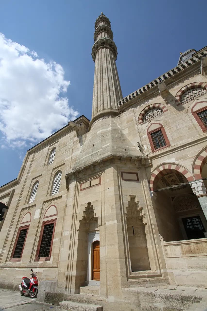 Altın Yay kitabının arşivinde yer alan fotoğraf